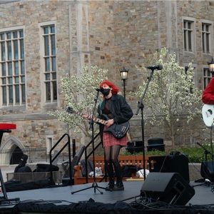 Meet your Posher, Madeline